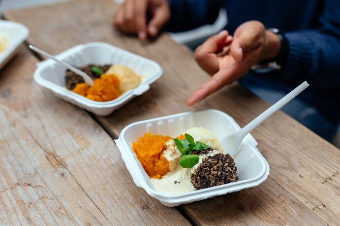 The 10 Tastings of Edinburgh With Locals: Private Food Tour - Discovering Local Favorites