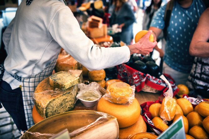 The 10 Tastings of Montreal Private Walking Food Tour - Tour Logistics and Accessibility