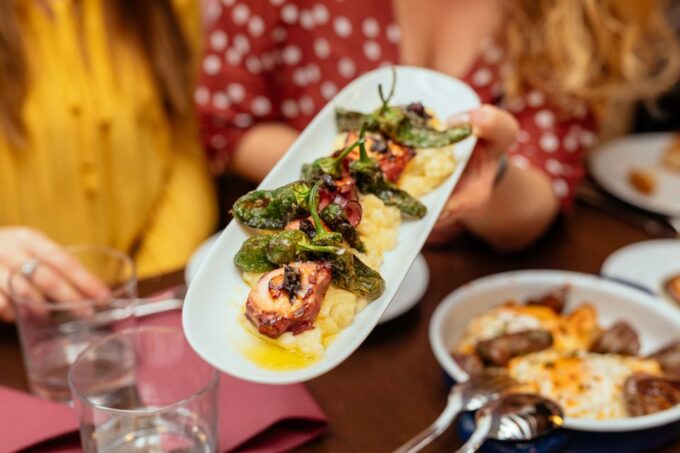 The 10 Tastings of Palma De Mallorca Private Food Tour - Inclusions and Booking Details