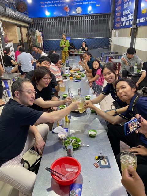 The 10 Tastings of Saigon: Night Street Food Tour By Scooter - Gaining Cultural Insights