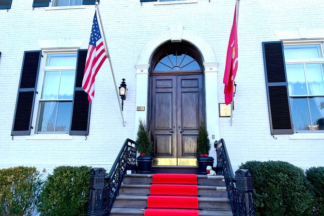 The 10 Tastings of Washington With Locals: Private Food Tour - Key Points