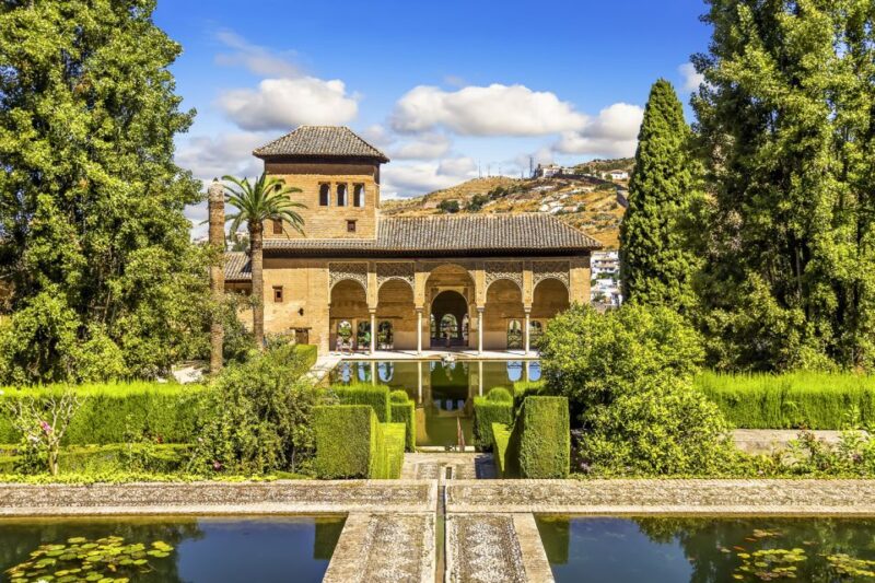 The Alhambra's Gardens: Generalife, Partal, Alcazaba, & Charles V - Panoramas of Granada