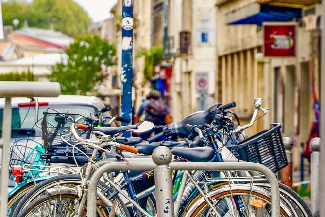 The Alternative Side of Bordeaux With a Local - Insider Tips From the Guide