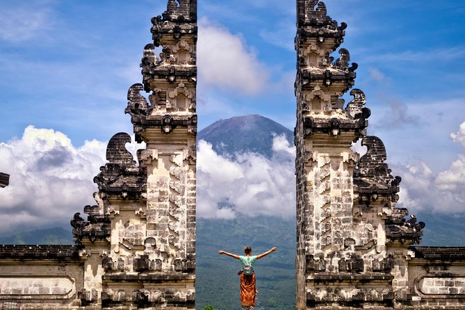 The Amazing Scenic Gate of Heaven - Good To Know