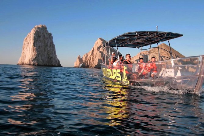 The Arch Tour on a Clear Boat From Cabo San Lucas - Check-In Process