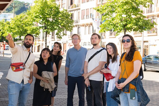 The Authentic Bilbao Pintxos, Food & History Tour With a Local - Exploring Bilbaos Vibrant Food Scene