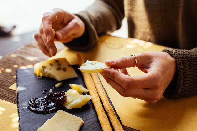 The Award-Winning Private Food Tour of Milan: 6 or 10 Tastings - Included in the Tour