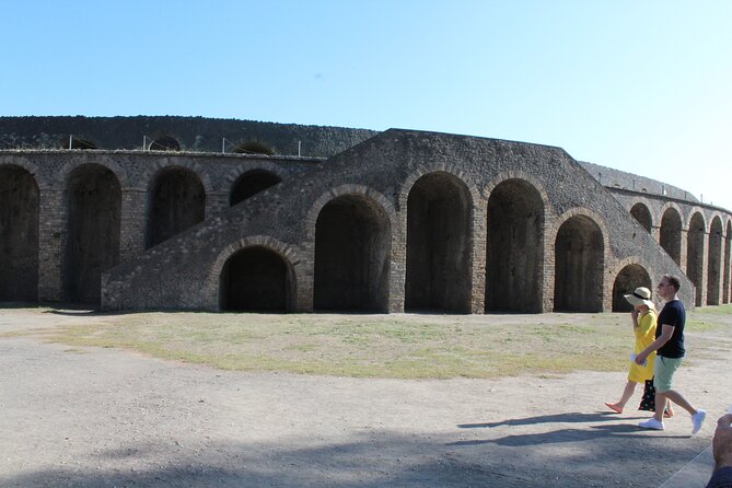 The Beautiful Pompeii, Two-Hour Tour to Discover the Hidden Places of the City - Tour Inclusions and Accessibility