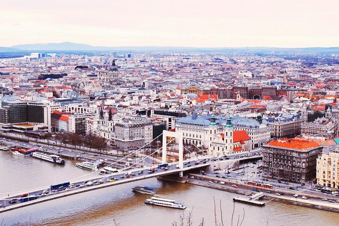 The Beginners Guide to Budapest - Private City Tour With Cake & Coffee - Private Group Experience