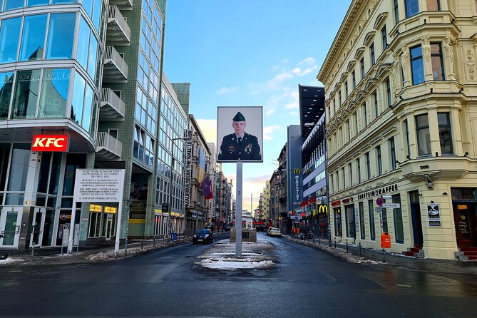 The Berlin Wall / Cold War Berlin (Private 3 Hours Walking Tour) - Personalized Tour With Expert Guidance