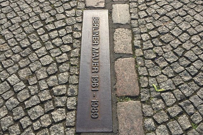 The Berlin Wall / Cold War Berlin (Private 3 Hours Walking Tour) - Inclusive Package and Booking Details