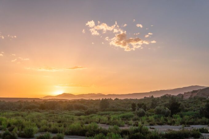 The Best Airballoon Over Oasis, Desert, Valleys & Canyon - Inclusions, Exclusions, and Pricing