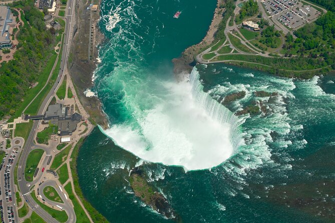 The Best All-Inclusive Walking Tour of Niagara Falls Canada - Tour Details and Accessibility