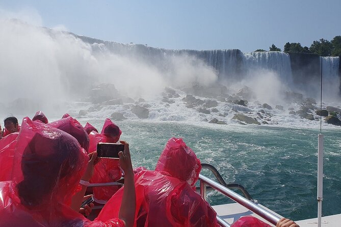 The Best All-Inclusive Walking Tour of Niagara Falls Canada - Explore Niagara Falls From Above