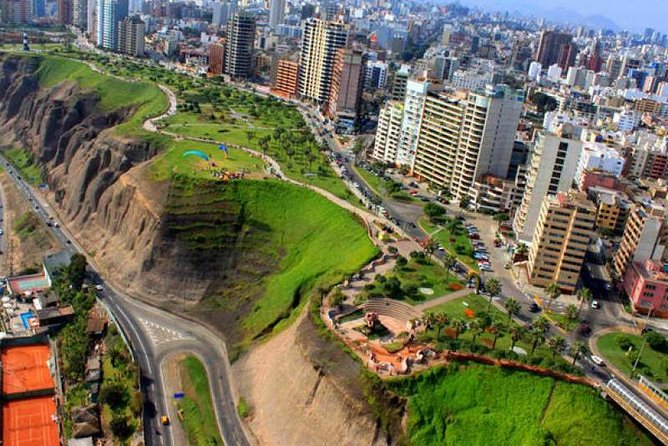 The Best Bike Tours of Lima: Oldtown & Jesus Statue (North/South) - Meeting and End Points