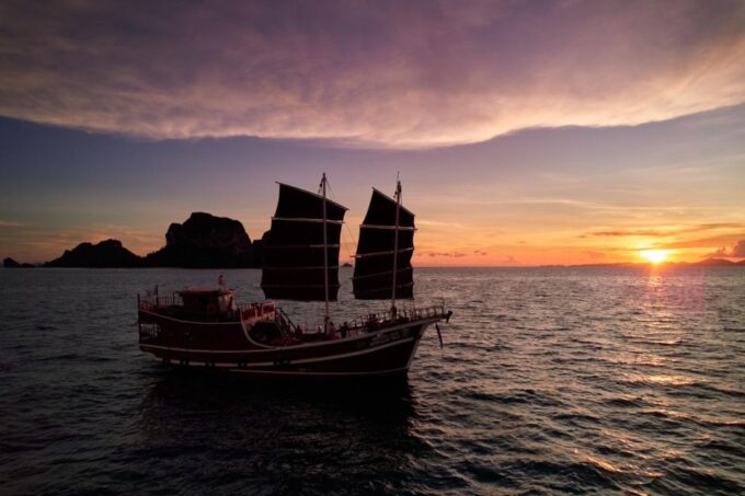 The Best Krabi Romantic Sunset and Dinner Cruise. - Sunset Viewing and Dinner