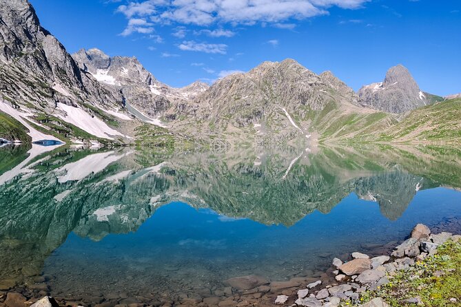 The Best Monsoon Trek: Kashmir Great Lakes - Stunning Scenery