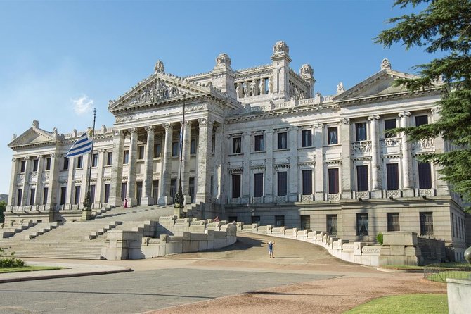 The Best Montevideo City Tour - Language and Communication