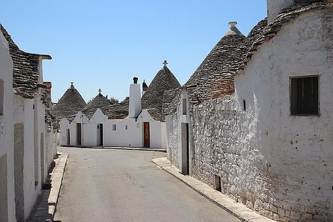 The Best of Alberobello Walking Tour and Rosolio Tasting - Key Points