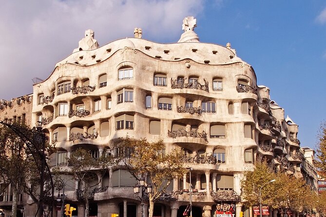 The Best of Barcelona in One Day From Madrid - Communication Suggestions