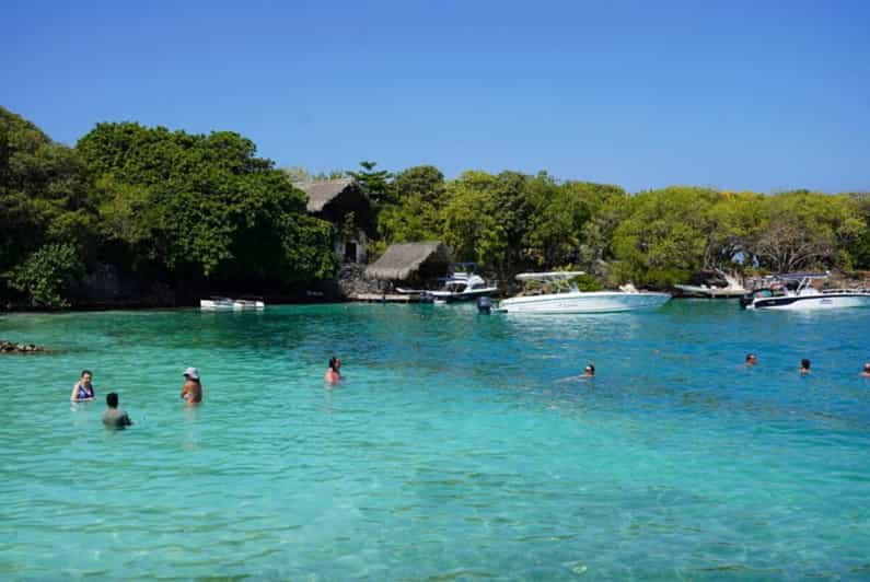 The Best of Baru Island - Relaxing Environment for Unwinding