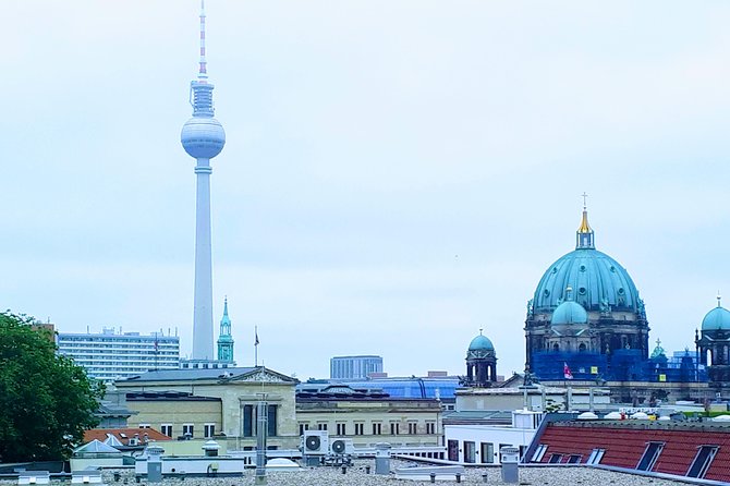 The Best of Berlin: Most Famous Sites Walking Tour - Inclusions and Amenities