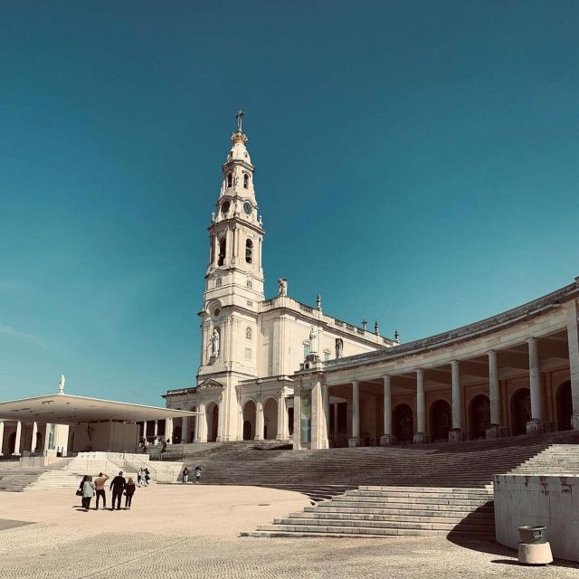 The Best of Fátima, Nazaré, and Óbidos - Full Day Tour - Itinerary Highlights