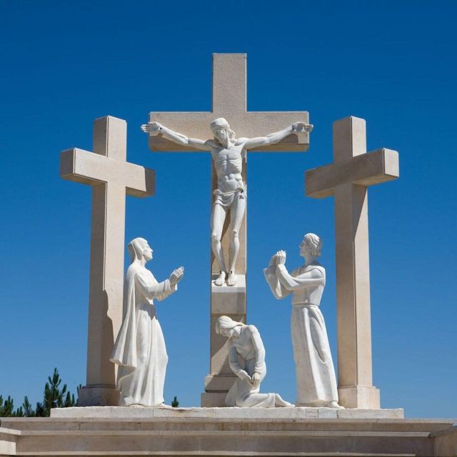 The Best of Fátima, Nazaré, and Óbidos - Full Day Tour - Fátima Sacred Sites