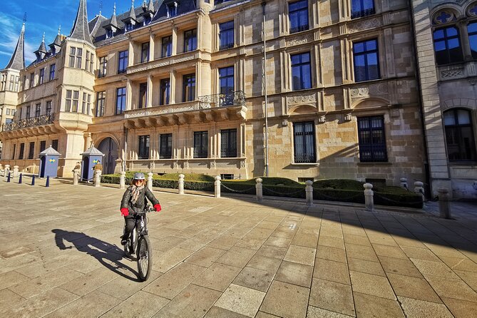 The Best of Luxembourg City Guided E-bike Tour - Navigating the Citys Terrain
