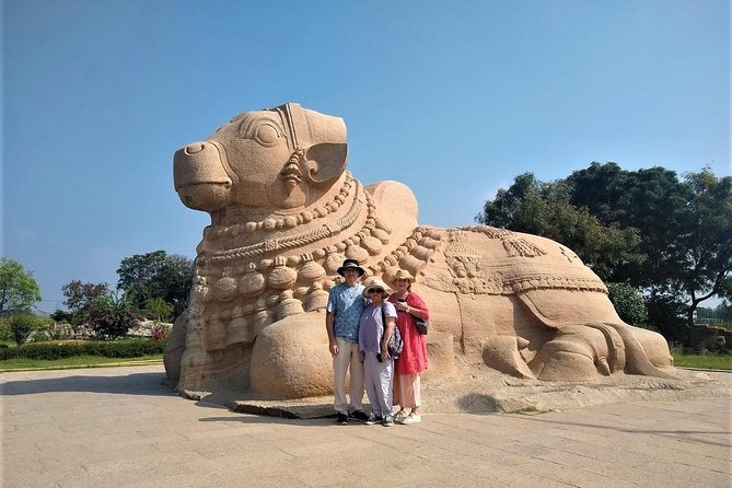 The Best of Nandi Hills and Lepakshi in a Day - Key Points