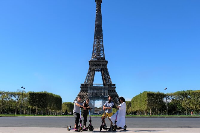 The Best Of Paris by E-Scooter - Photography Opportunities
