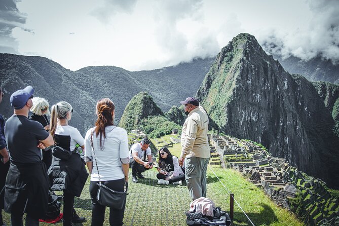 The Best of Peru 6 Days From Puno to Lake Titicaca, Cusco and Machu Picchu - Transportation and Guides