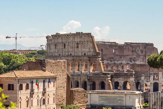 The Best of Romes Food and History With Your Private Foodtour - Admire the Iconic Trevi Fountain
