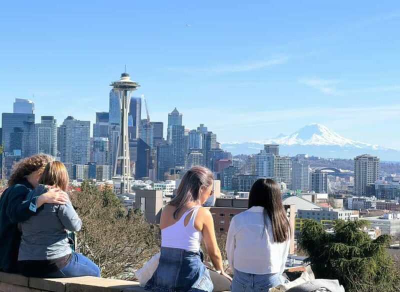 The Best of Seattle and Majestic Snoqualmie Waterfalls - Key Points