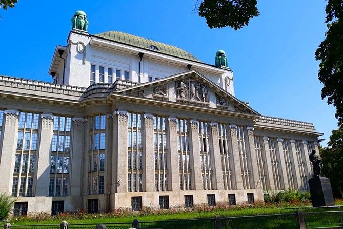The Best of Zagreb Private Walking Tour - Accessibility