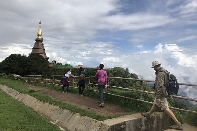 The Best One Day Trip Of Doi Inthanon National Park - Taking in Local Culture
