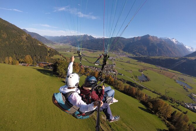 The Best Paragliding Tandem Flights in Zell Am See Kaprun - Equipment and Accessibility Details