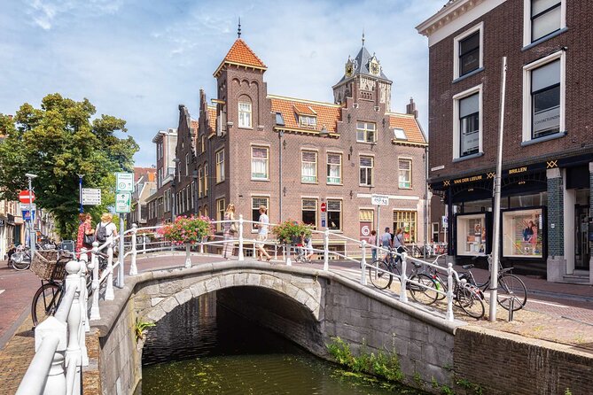 The Blues Clues Quest Experience in Delft - Offline Puzzle-Solving App