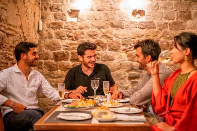 The Boqueria & Santa Caterina Market Tour With Tapas - Guided by a Chef