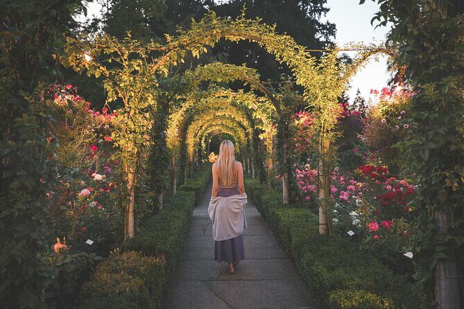 The Butchart Gardens Express Shuttle from Downtown Victoria - Key Points