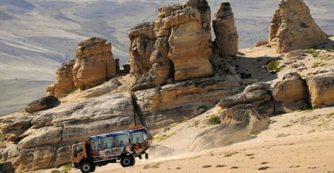 The Calafate Balconies Experience - Tour in FWD Vehicle - Ascent to Cerro Huyliche Viewpoint
