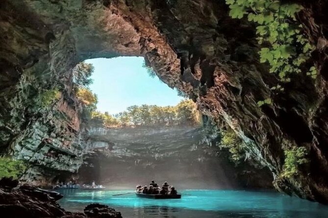 The Caves ....Drogarati Cave and Melissani Lake - Melissani Lake