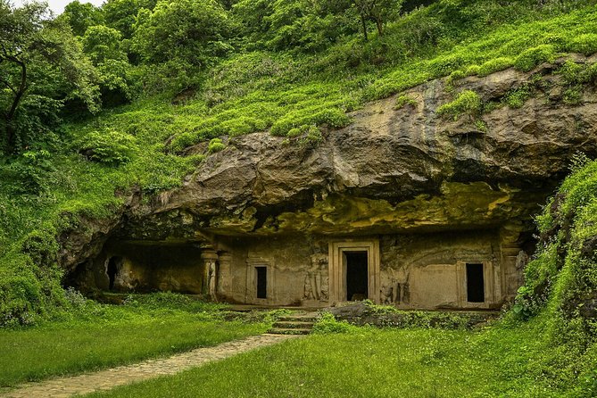 The Caves of Elephanta From Mumbai Pier - Getting to the Site