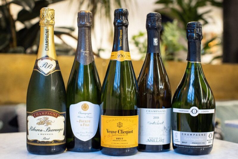 The Champagne and Cheese Experience in Paris - Cheese Pairings and Flavors