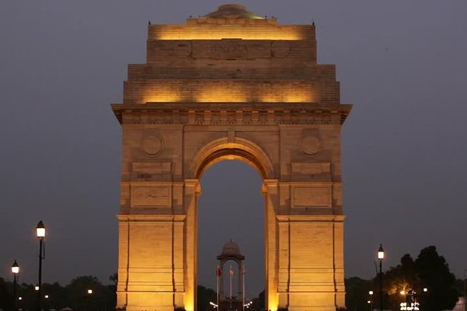 The Change of Guard Ceremony at the Presidential Palace in New Delhi - Transportation and Logistics