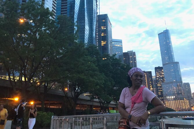 The Chi-Town Showdown Scavenger Hunt - Accessibility and Requirements