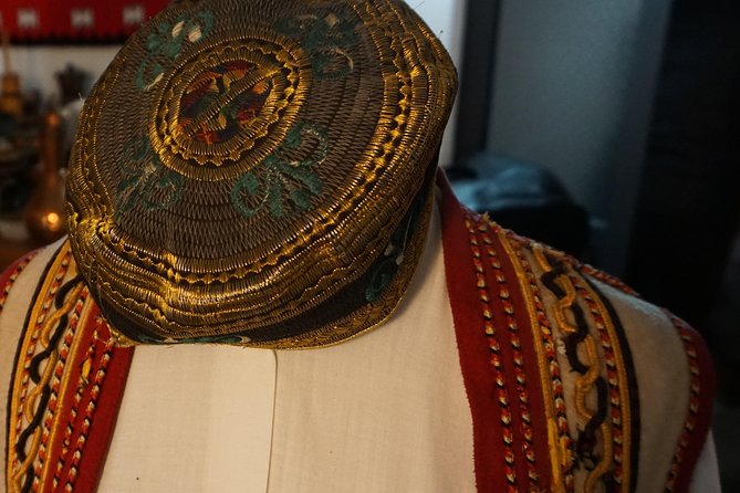 The Communist Daytrip Around Tirana - Interactions With Locals