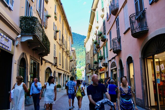 The Como Lake From Milan - Meeting Details