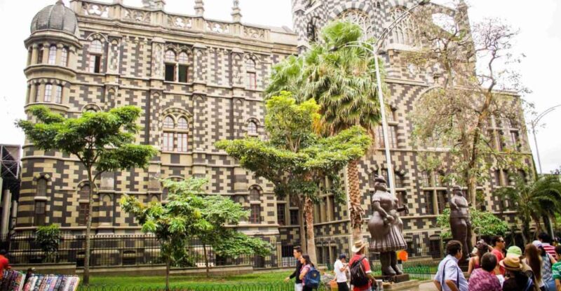 The Complete Medellin City Private Day Tour - Transportation Experiences