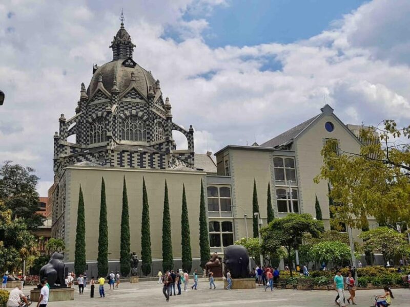 The Complete Medellin City Private Day Tour - Inclusions and Exclusions